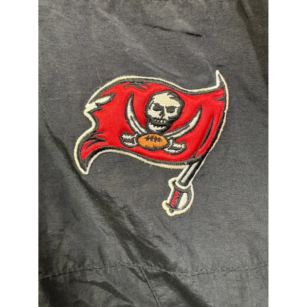 NFL Tampa Bay Buccaneers Hooded Jacket Red Black Colorblock Men Medium Full Zip